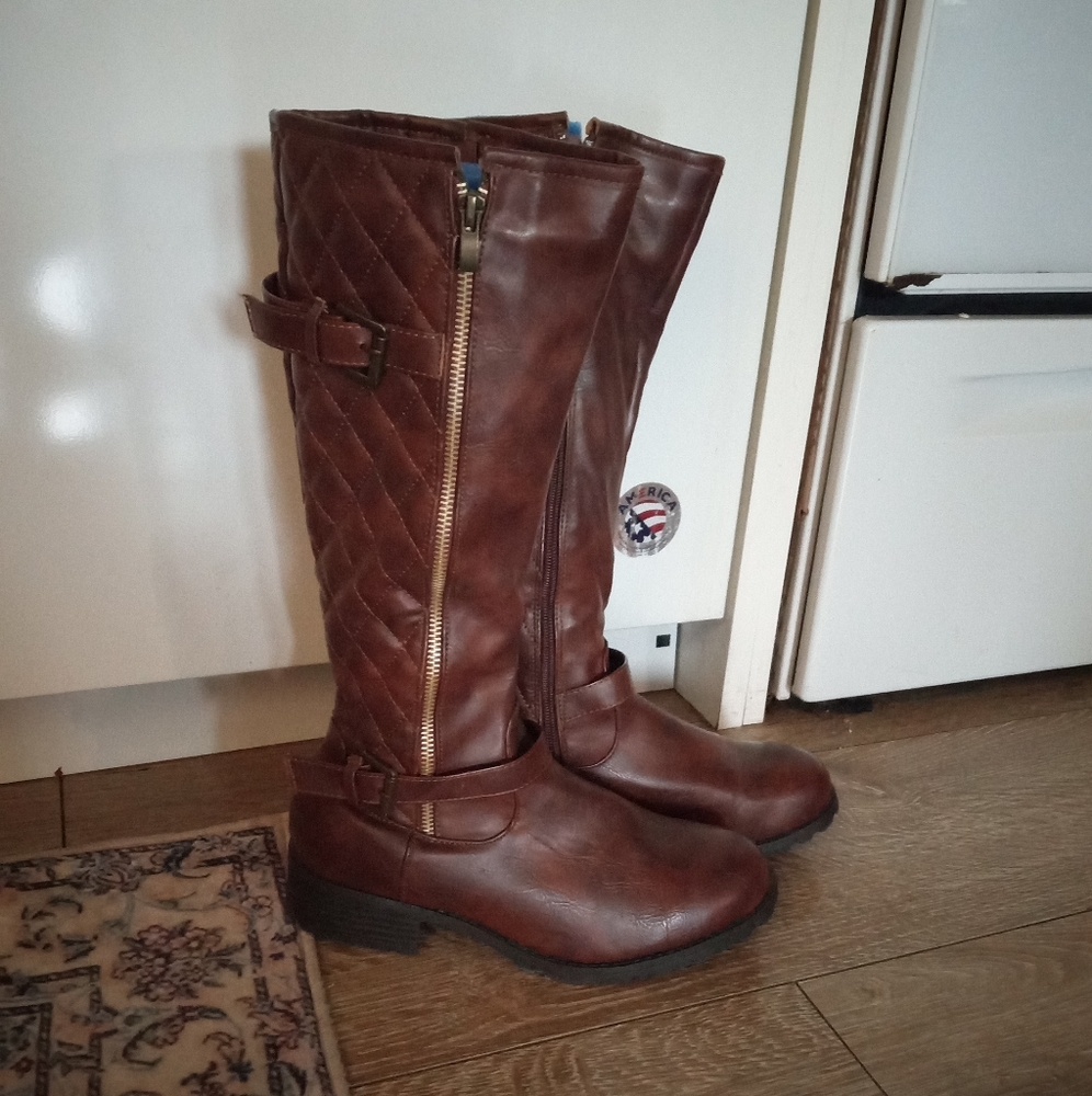 COPY - Light Brown sz 8 boots NWOT